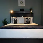 One 호텔 4*